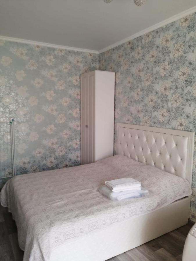 Appartement Happy House à Karagandy Extérieur photo