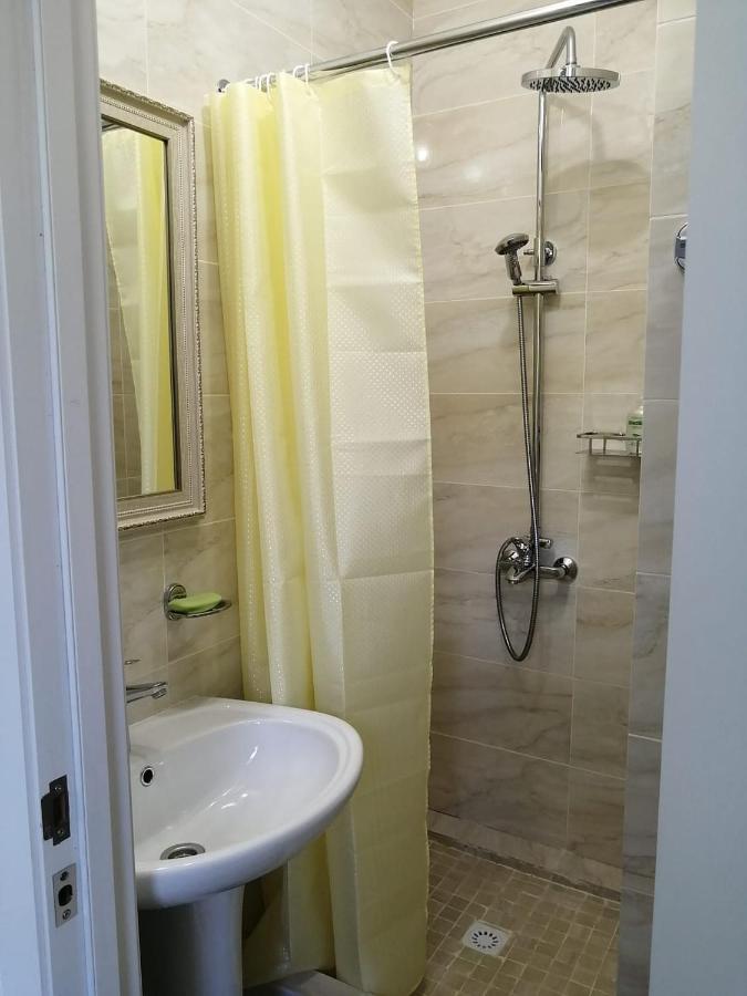 Appartement Happy House à Karagandy Extérieur photo